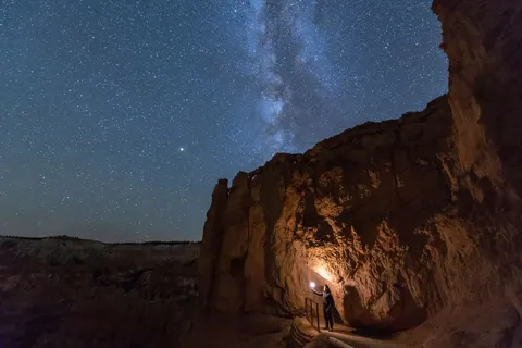 Galaxy Night Sky 4K Wallpaper · space · 3840×2560