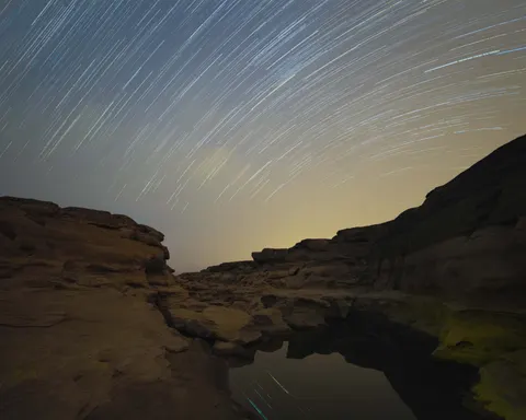 Star Trails 4K Wallpaper · space · 3840×3072