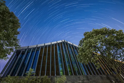 Star Trails 4K Wallpaper · space · 3840×2563