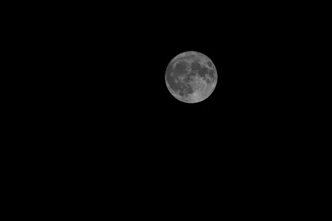 Full Moon 4K Wallpaper · space · 3840×2556