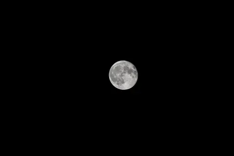 Full Moon 4K Wallpaper · space · 3840×2560