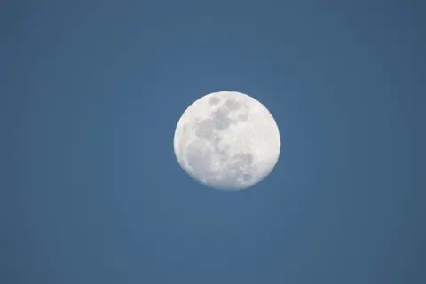 Full Moon 4K Wallpaper · space · 3840×2560
