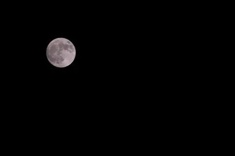 Full Moon 4K Wallpaper · space · 3840×2560