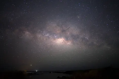Milky Way over Sea 4K Wallpaper · space · 3840×2561