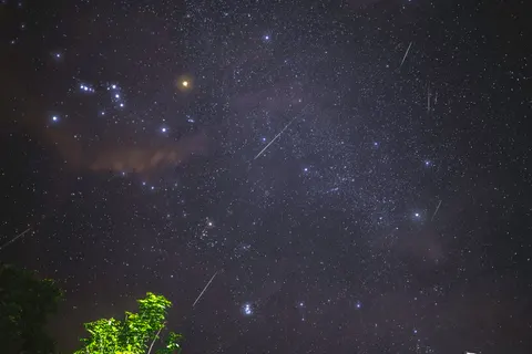 Tapeta Deszcz Meteorów 4K · space · 3840×2560
