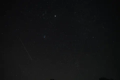 Tapeta Deszcz Meteorów 4K · space · 3840×2560