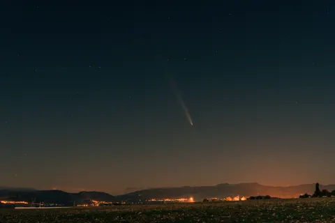 Meteor Shower 4K Wallpaper · space · 3840×2560