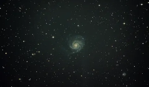 Spiral Galaxy 4K Wallpaper · space · 3840×2243