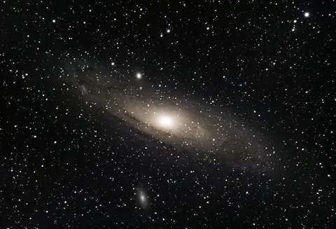 Spiral Galaxy 4K Wallpaper · space · 3840×2614