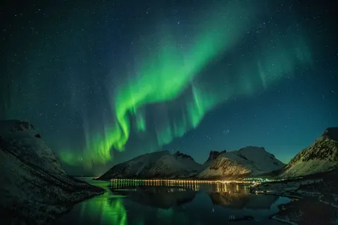 Green Aurora 4K Wallpaper · space · 3840×2560