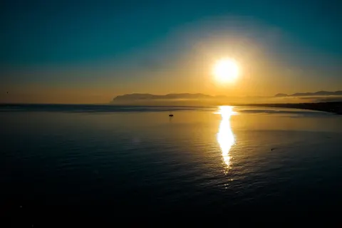 Kalme zee 4K-achtergrond · ocean · 3840×2560