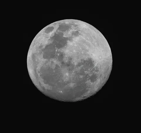 Moon Craters 4K Wallpaper · space · 3840×3641