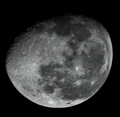 Moon Craters 4K Wallpaper · space · 3840×3768