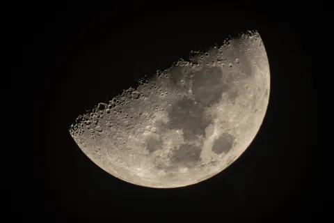 Moon Craters 4K Wallpaper · space · 3840×2560