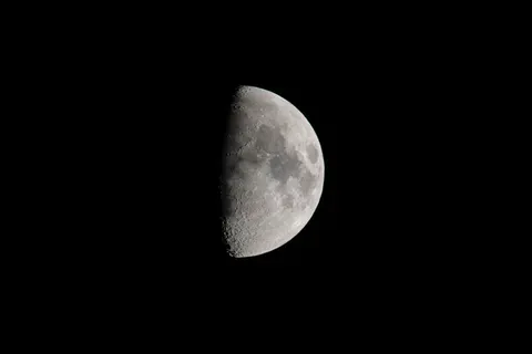 Moon Craters 4K Wallpaper · space · 3840×2560