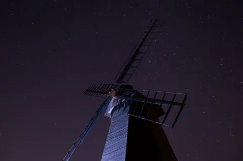Starlit Silhouette 4K Wallpaper · space · 3840×2553