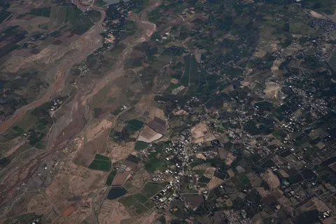 Aarde vanuit de Ruimte 4K-achtergrond · space · 3840×2560