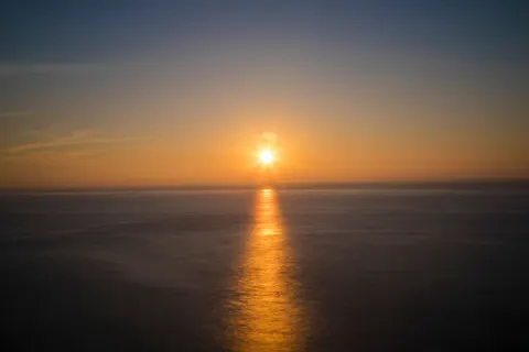Ocean Sunset 4K Wallpaper · ocean · 3840×2560