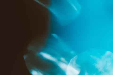 Glowing Jellyfish 4K Wallpaper · underwater · 3840×2560
