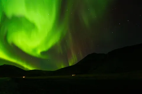 والپیپر شفق قطبی با کیفیت 4K · nature · 3840×2560