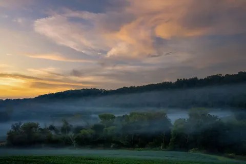 Misty Mountain Lake 4K Wallpaper · nature · 3840×2560