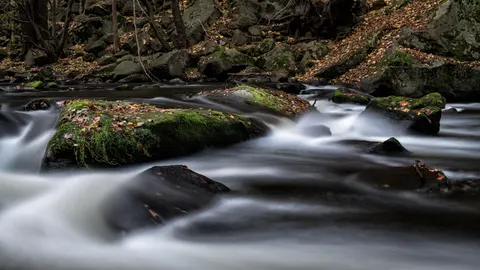 Silky Waterfall 4K Wallpaper · waterfall · 3840×2160