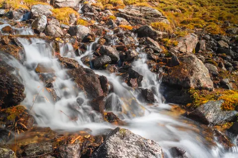 Sfondo Cascata di Seta 4K · waterfall · 3840×2560