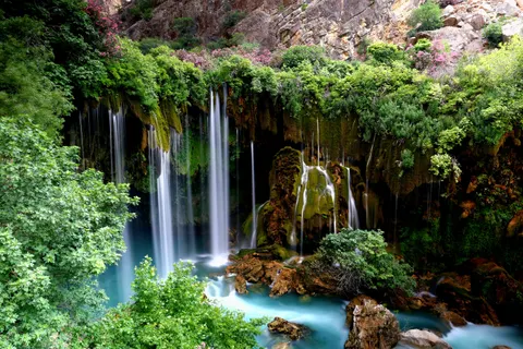 Sfondo Cascata di Seta 4K · waterfall · 3840×2560