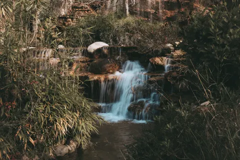 İpeksi Şelale 4K Duvar Kağıdı · waterfall · 3840×2560