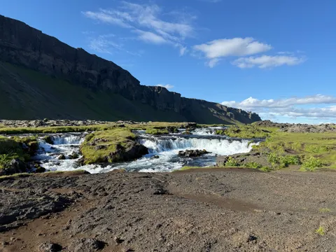 والپیپر آبشارهای ایسلند با کیفیت 4K · waterfall · 3840×2880