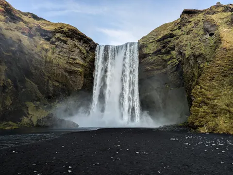 والپیپر آبشارهای ایسلند با کیفیت 4K · waterfall · 3840×2891