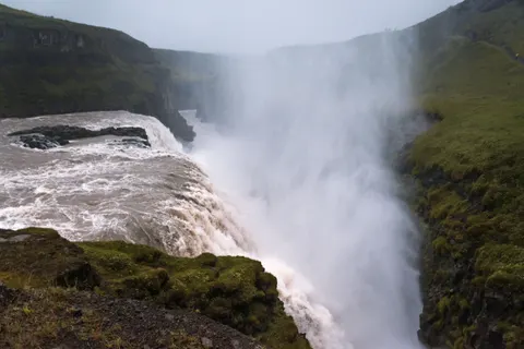 Sfondo Cascate d'Islanda 4K · waterfall · 3840×2560