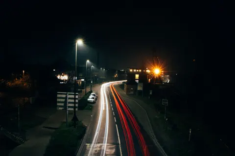 والپیپر خودرو در شب با کیفیت 4K · cars · 3840×2560