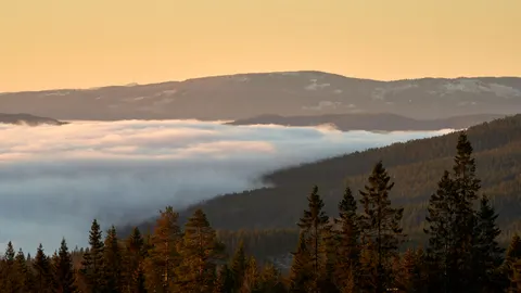 Misty Mountain Lake 4K Wallpaper · nature · 3840×2160