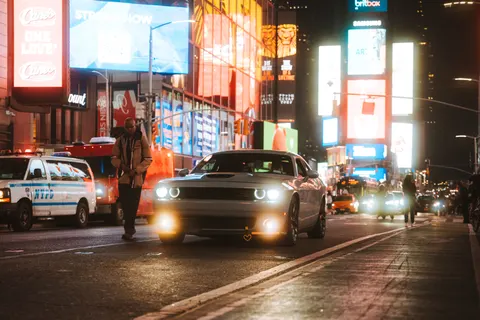 Car at Night 4K Wallpaper · cars · 3840×2560