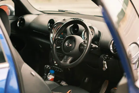 Car Interior 4K Wallpaper · cars · 3840×2560