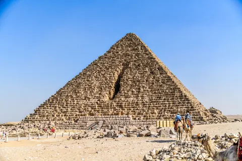 Pyramids 4K Wallpaper · travel · 3840×2560