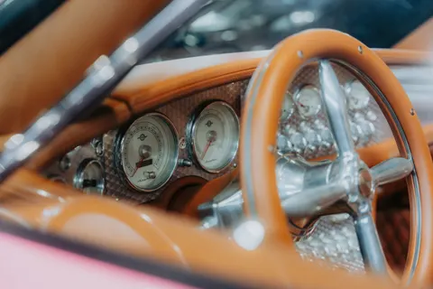 خلفية داخلية السيارة بدقة 4K · cars · 3840×2560