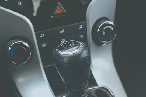 Sfondo Interno Auto 4K · cars · 3840×2553