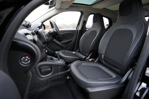 Car Interior 4K Wallpaper · cars · 3840×2560
