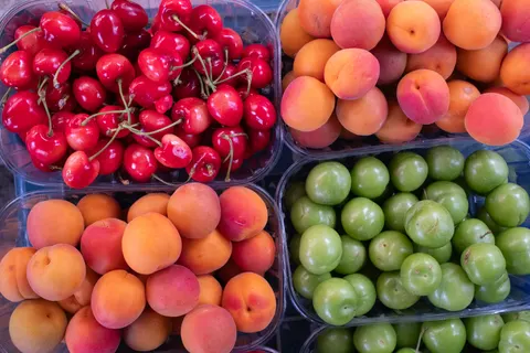 Fresh Fruit 4K Wallpaper · food · 3840×2560