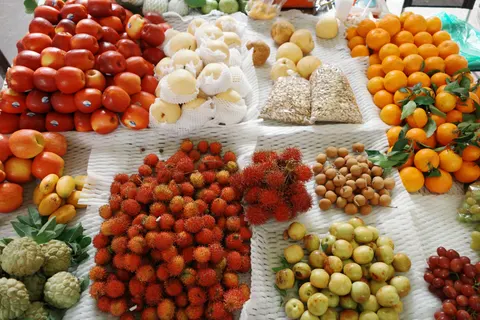 Fresh Fruit 4K Wallpaper · food · 3840×2560
