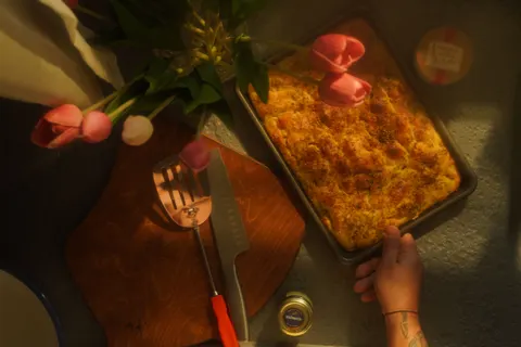 والپیپر سوژه بی‌جان روی میز با کیفیت 4K · food · 3840×2560