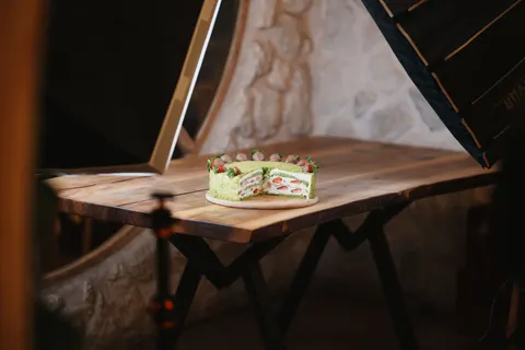 Table Still Life 4K Wallpaper · food · 3840×2560