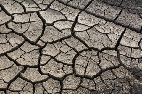 Cracked Paint 4K Wallpaper · textures · 3840×2560
