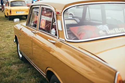 經典老爺車 4K桌布 · cars · 3840×2560