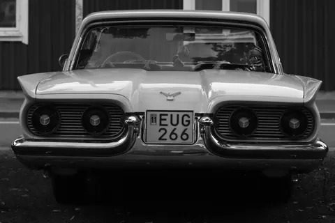 Wallpaper Mobil Klasik 4K · cars · 3840×2560