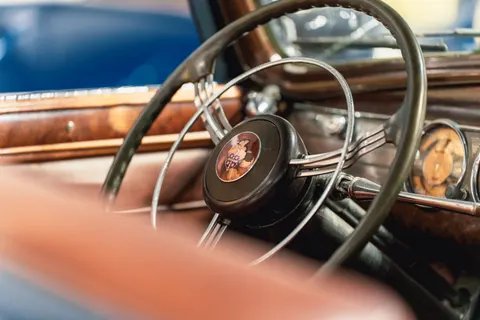 Fondo de pantalla Coche clásico 4K · cars · 3840×2560