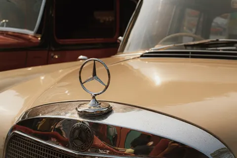 经典老爷车 4K壁纸 · cars · 3840×2563