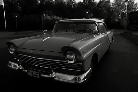 والپیپر خودرو کلاسیک با کیفیت 4K · cars · 3840×2560